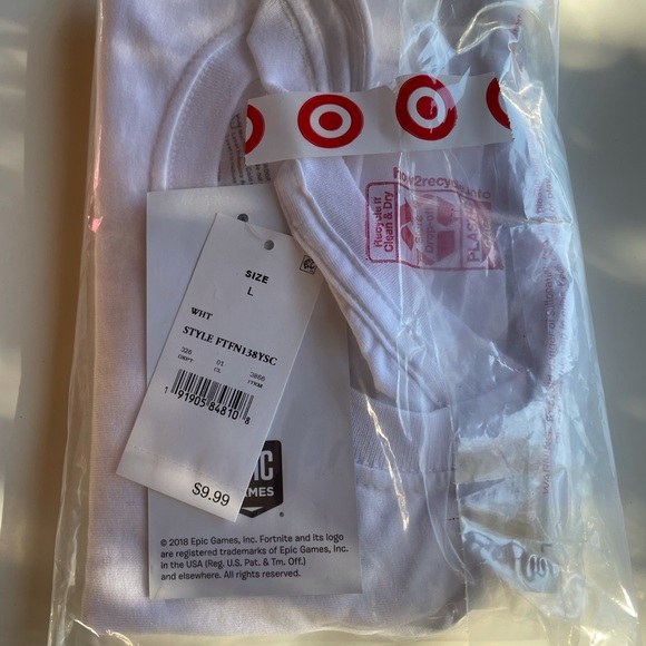 NWT sealed in bag tshirt - Picture 2 of 4